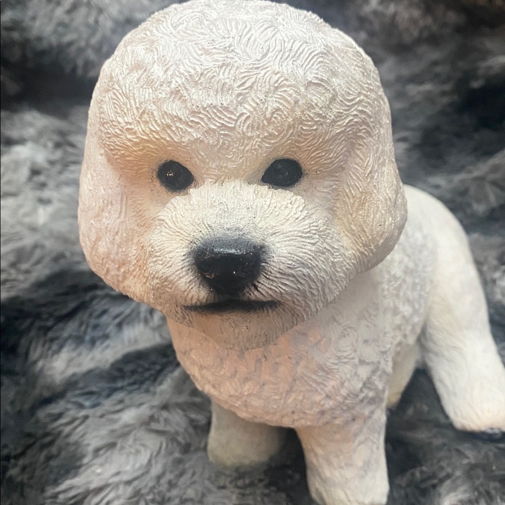 Sandicast White Dog Figurine - Picture 14 of 16